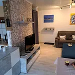 Wasgauer Felsen Und Seenland Apartamento *